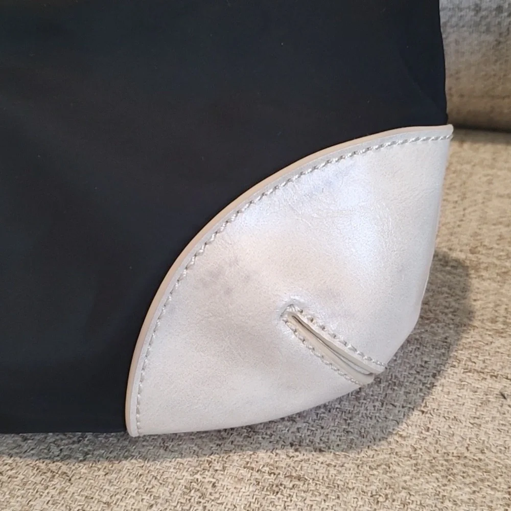 Brandy Melville Cream and Black Shoulder Bag Used *Spots